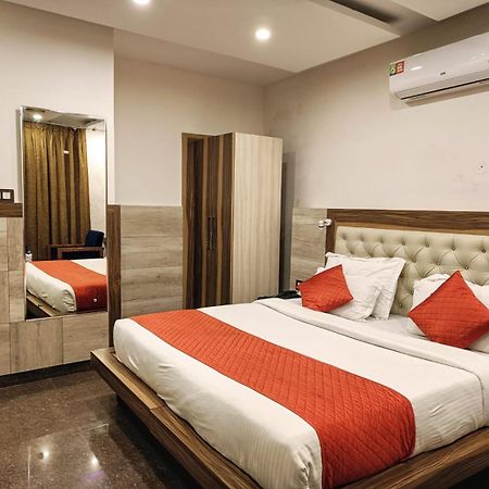 King Castle Mcleodganj-Centrally Heated And Air Cooled- Near Mall Road - Free Parking Дармсала Екстер'єр фото
