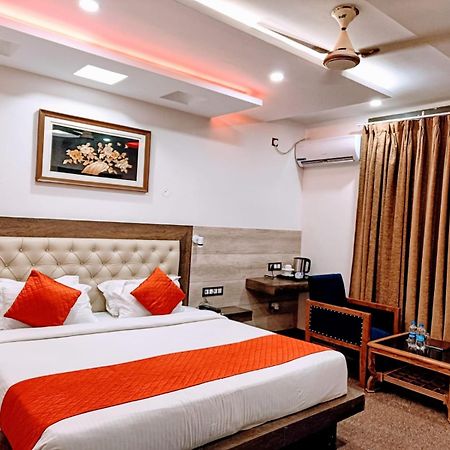 King Castle Mcleodganj-Centrally Heated And Air Cooled- Near Mall Road - Free Parking Дармсала Екстер'єр фото