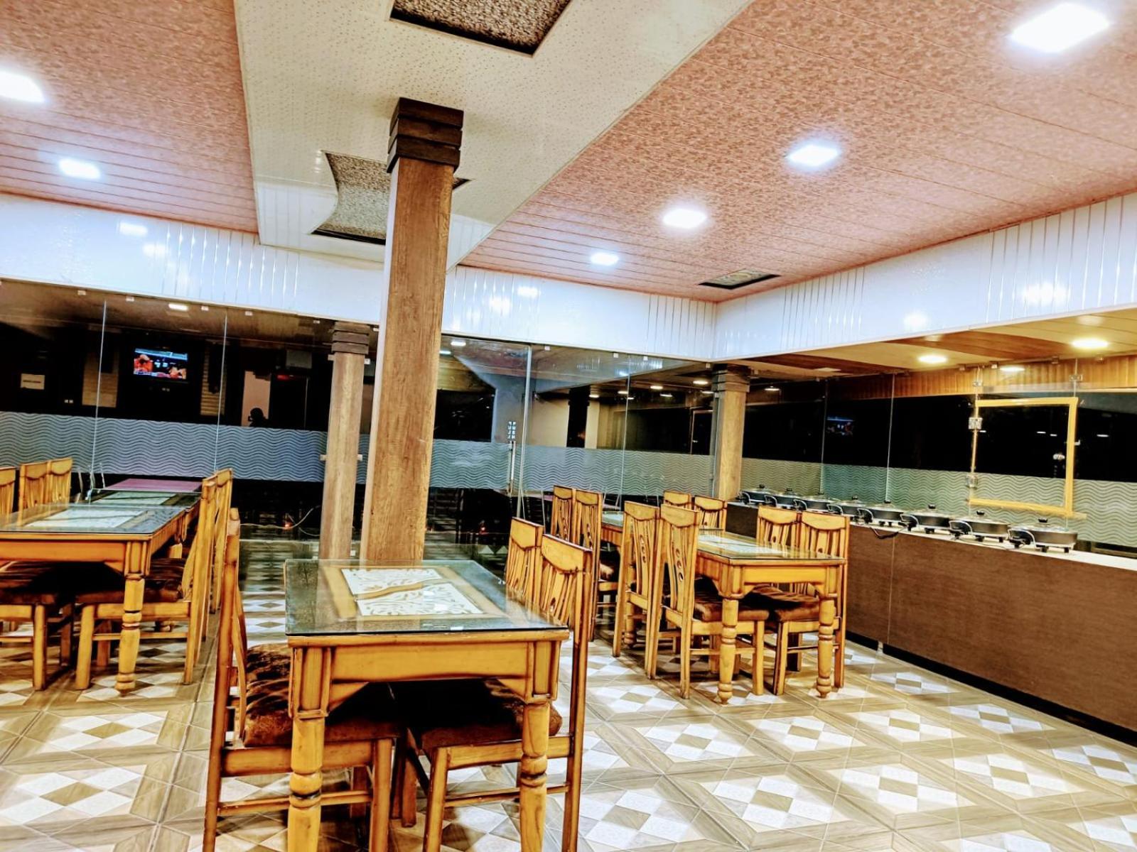 King Castle Mcleodganj-Centrally Heated And Air Cooled- Near Mall Road - Free Parking Дармсала Екстер'єр фото